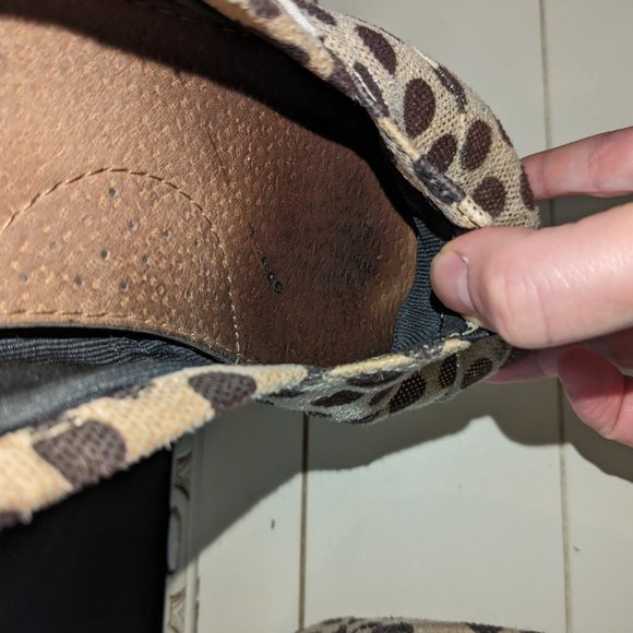 TOMS Gold Polka Dot Classic Canvas Shoes Size W8.5 - Picture 5 of 9